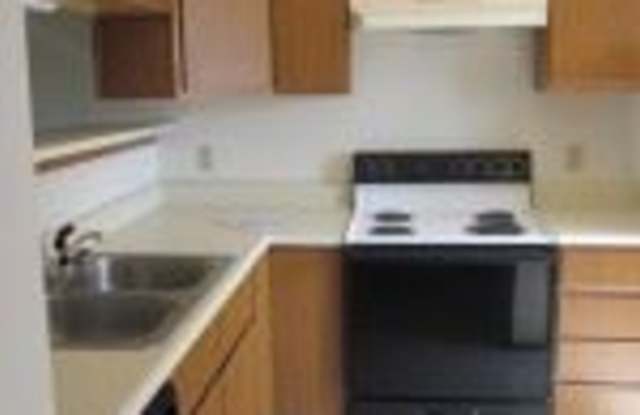 Bayhill Townhomes Gallery 3
