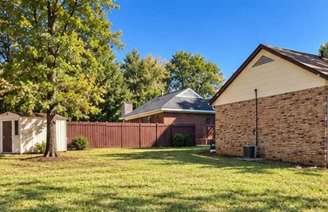 Charming ranch home Gallery 4