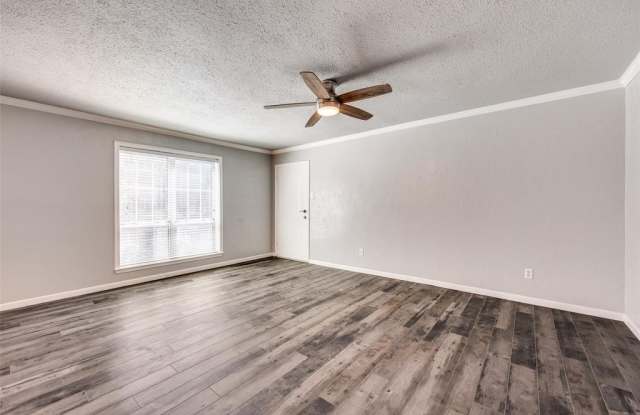 5053 Les Chateaux Drive - 5053 Les Chateaux Drive, Dallas, TX 75235