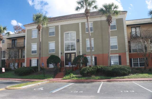 Spacious 2 bedroom at Lake Orlando - 4098 Dijon Drive, Orlando, FL 32808