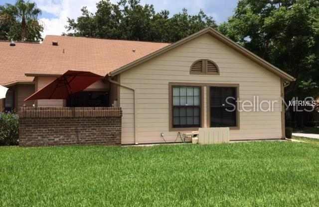 2628 BENTLEY DRIVE - 2628 Bentley Drive, Palm Harbor, FL 34684