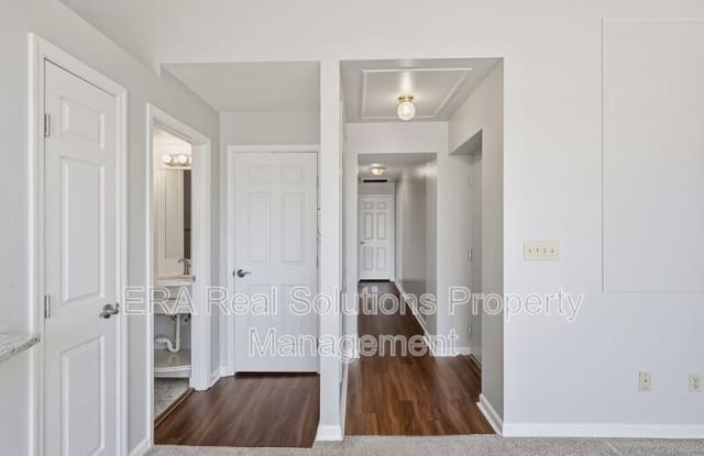 255-257 Loraine Avenue - Unit 5 Gallery 3