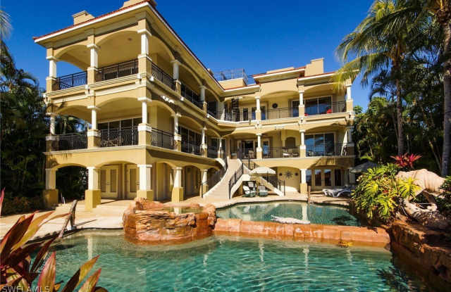 232 Bayshore Drive photos photos