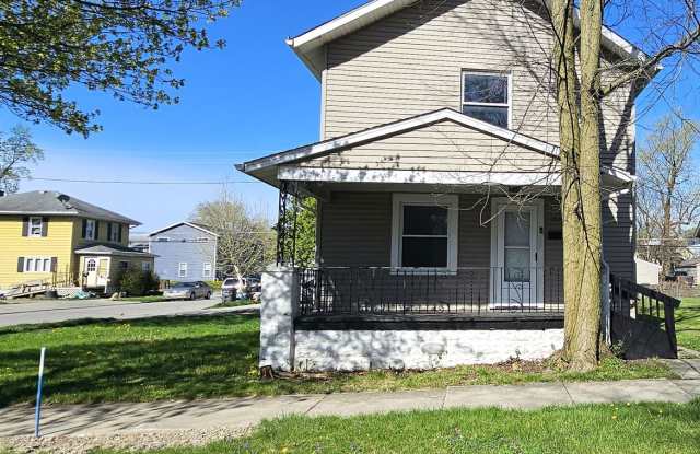 NEW LISTING!!! 3 Bedroom House photos photos