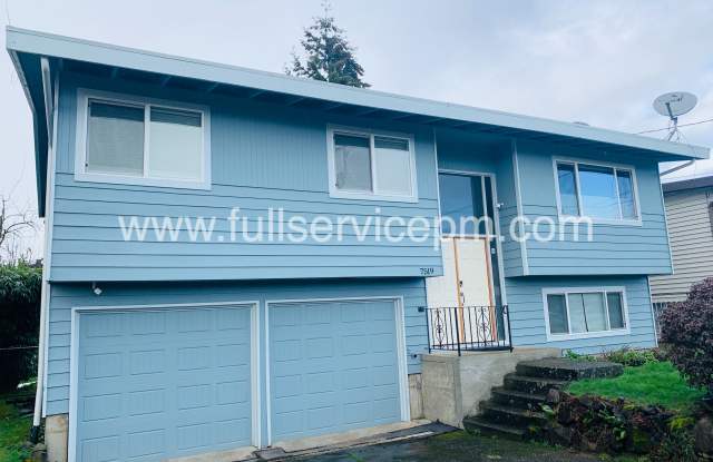 7519 45th Ave S - 7519 45th Avenue South, Seattle, WA 98118