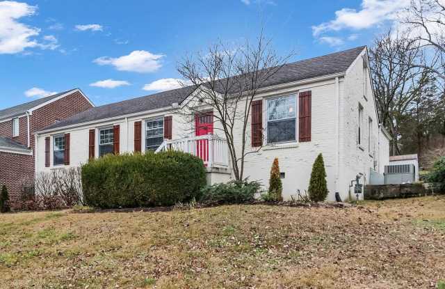 815 Neartop Dr photos photos