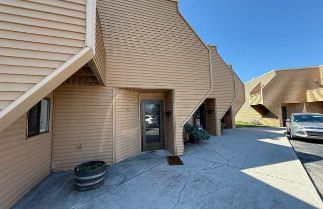 326 Olympia Drive Maryville TN 37803 - 326 Olympia Drive, Maryville, TN 37804