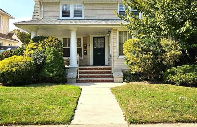 89 Melrose Avenue - 89 Melrose Avenue, Lynbrook, NY 11518