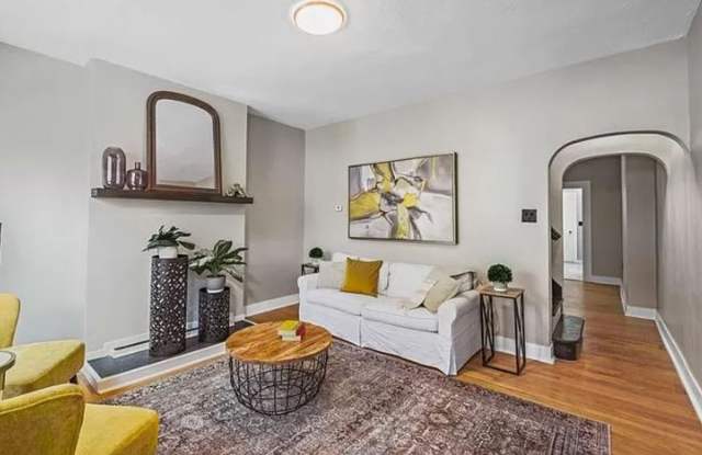 BEAUTIFULLY REMODELED 2 BR / 1 Bath home in the heart of Oakland! photos photos