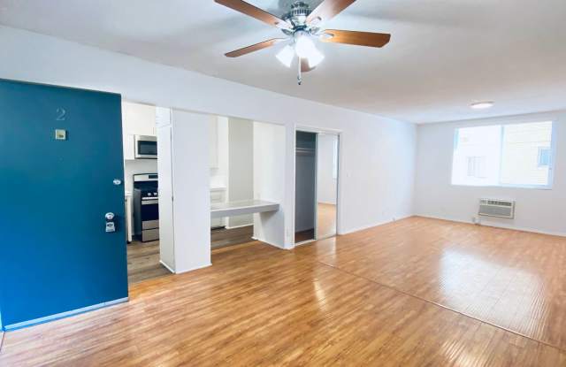 7351 Variel Ave. photos photos