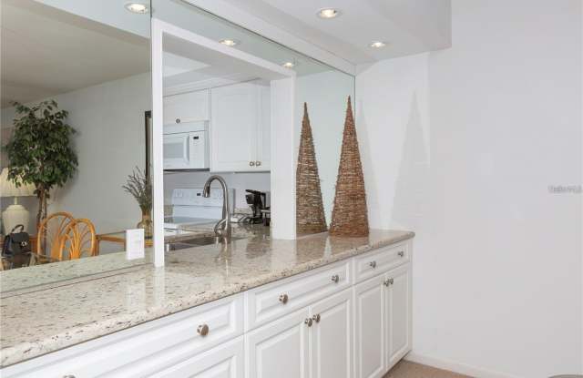4632 MARINE Parkway Gallery 4