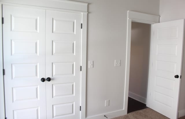1398 Creekside Glen Gallery 2