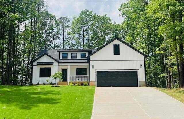 152 Shawnee Drive Gallery 1