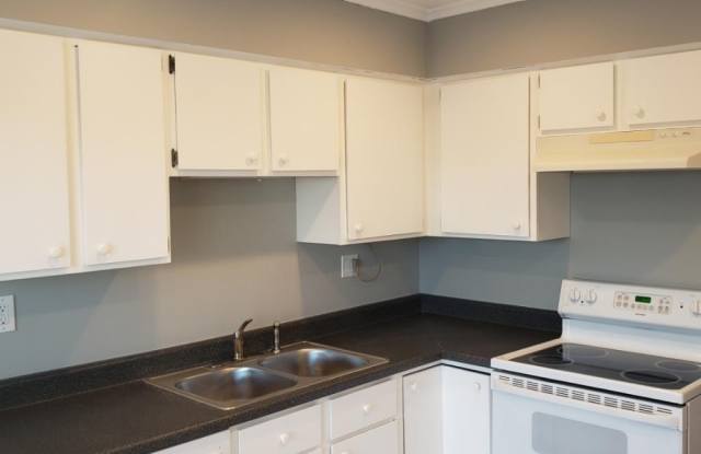 9315 HAMILTON Court Gallery 4