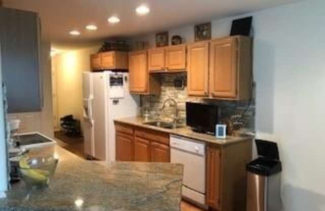 11066 East Louisiana Place Gallery 4