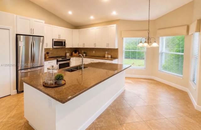 22015 Altona Drive, Boca Raton, FL 33428 - 4771 Gallery 3
