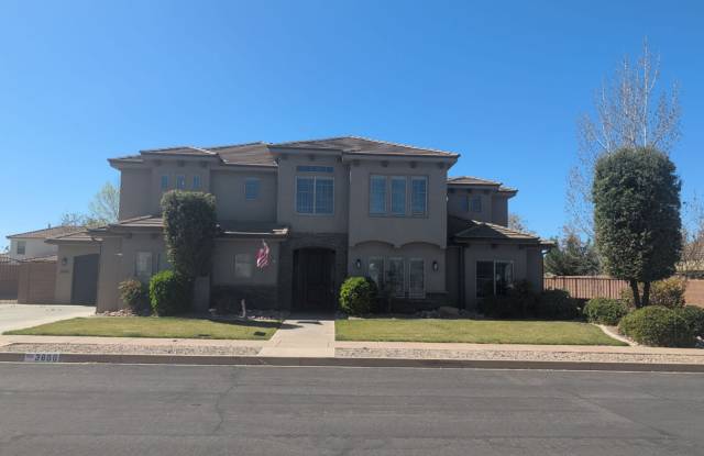 Gorgeous 6 Bedroom home photos photos