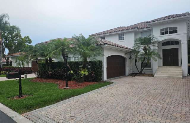 4501 NW 93rd Doral Ct photos photos