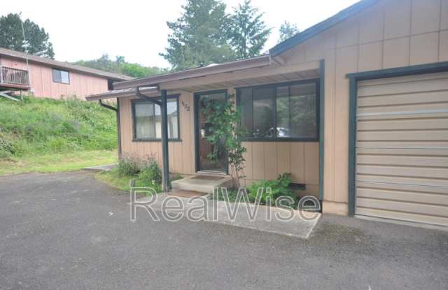 1132 NE Barager Ave photos photos