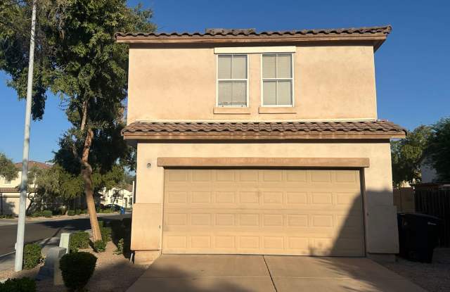 CHANDLER TWO STORY HOME. Gallery 4