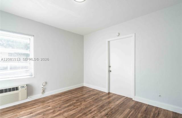 437 NE 82 ST Gallery 2