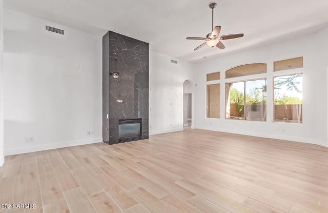 7667 E STARLA Drive Gallery 4