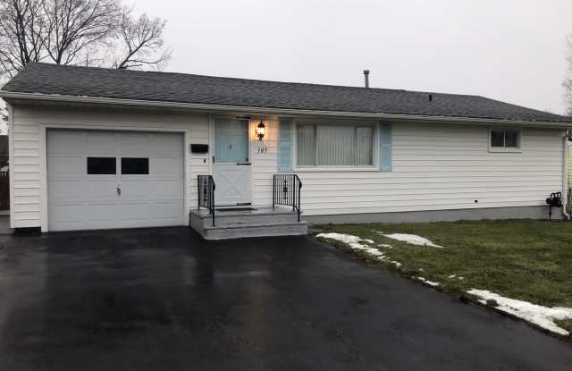 105 Saslon Park Drive photos photos