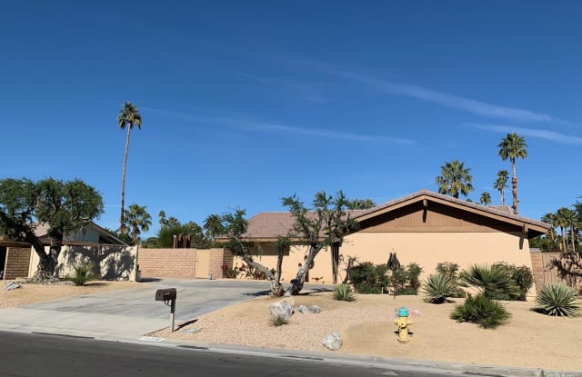 71330 Kaye Ballard Lane Gallery 2