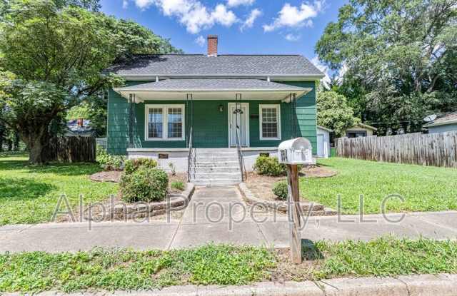 654 Maywood St photos photos