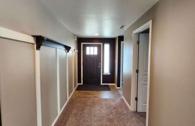 Great S. Richland 3 Bed, 2 Ba Rambler Gallery 4