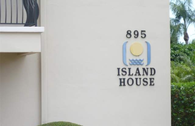 895 S GULFVIEW BOULEVARD photos photos