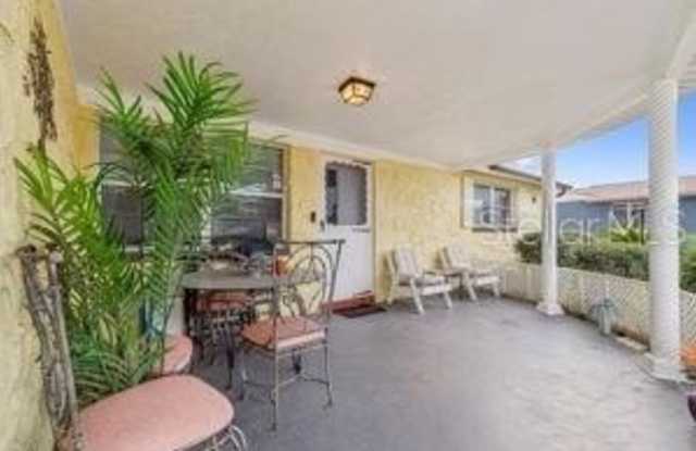 3800 SABLEWOOD DRIVE photos photos