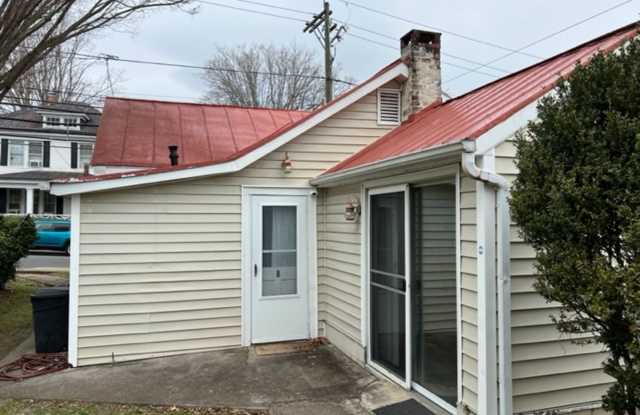 Bungalow in Downtown Lexington photos photos