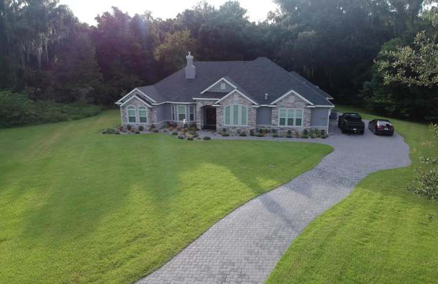 1101 SE 42nd ROAD - 1101 Southeast 42nd Road, Ocala, FL 34480