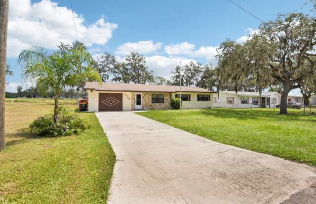 4704 Queen Palm Dr photos photos