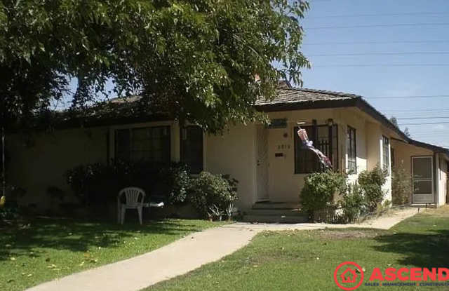 Spacious 4BD/1.5BA Home in Bakersfield's 93308! photos photos Spacious 4BD/1.5BA Home in Bakersfield's 93308! photos photos