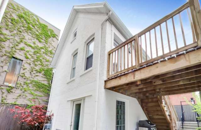 2021 W Shakespeare Avenue photos photos