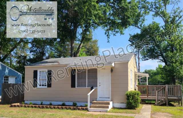 1212 Holden Dr Gallery 1
