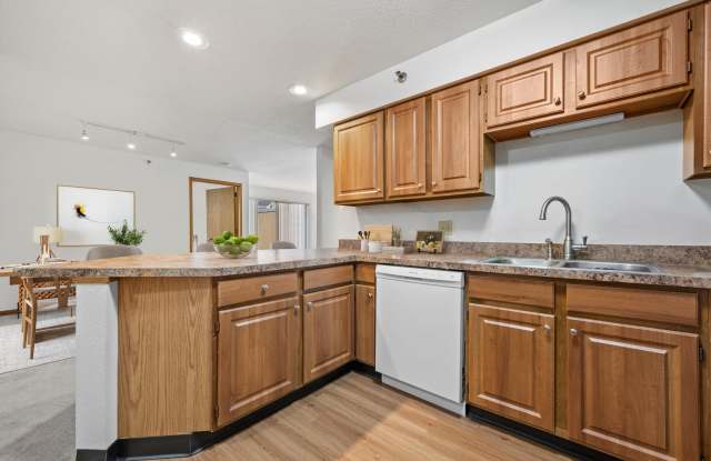 Wilshire Manor Associates, LLP photos photos