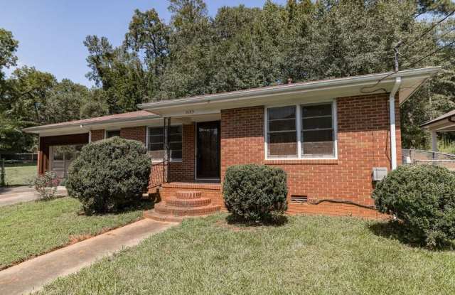 1633 E Broad Street - 1633 East Broad Street, Athens, GA 30601