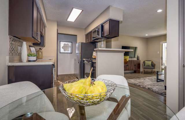Park West Apartments photos photos