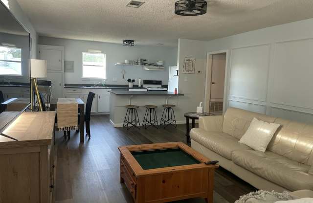 20413 Longview Road lot: Back Apartment Gallery 2