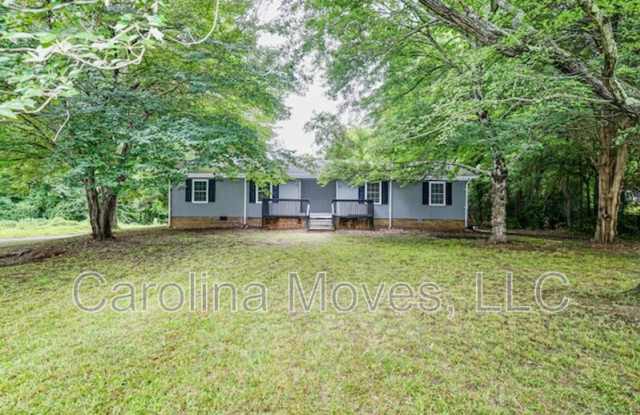 196 McArthur Street - 196 Mc Arthur Street, Spartanburg County, SC 29302