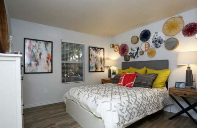 11932 Hobby Horse Ct Gallery 1