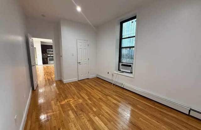 460 Throop Ave Gallery 2