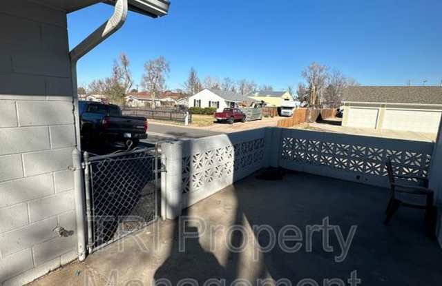 908 31st Avenue -F photos photos