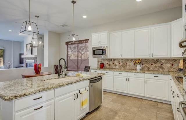 17303 N 99th Place Gallery 2