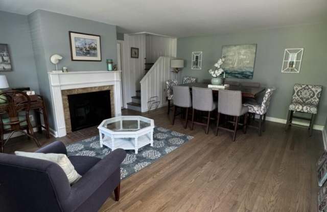 70 Wilson Avenue Gallery 2