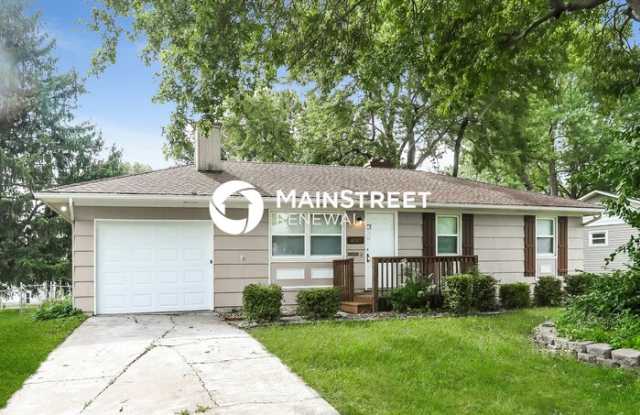 4107 South Mccoy Street Gallery 1