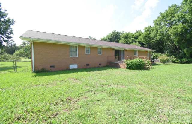 4099 Shenandoah Drive SW Gallery 3